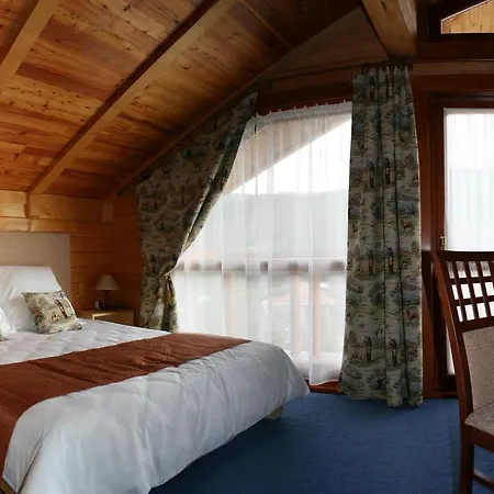 Hotel Mont Blanc 2*