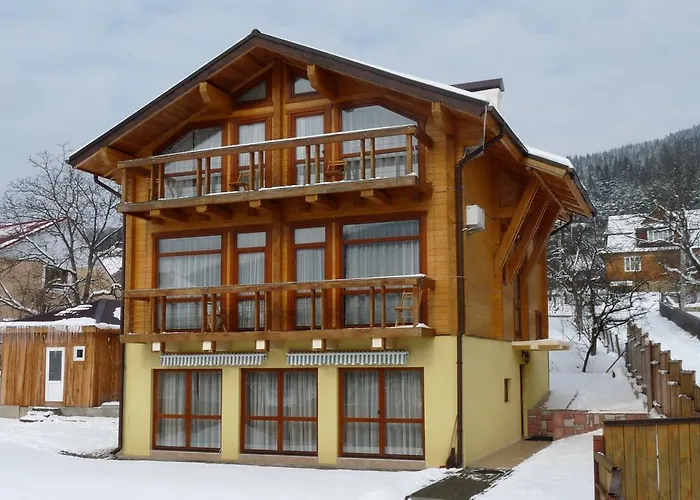 Mont Blanc Hotel 2*