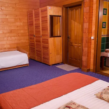 Mont Blanc Hotel 2*